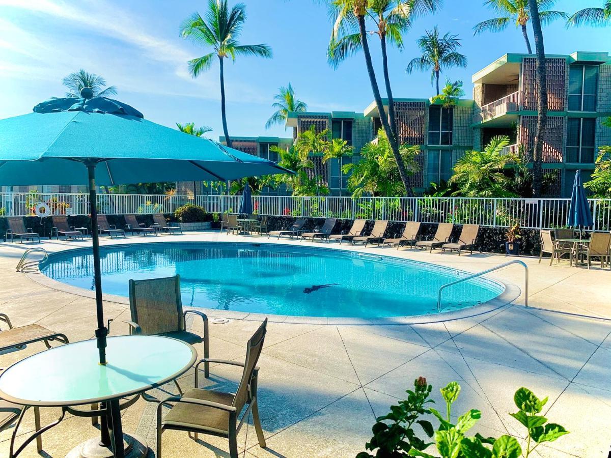 Enjoy The Sunset At Ocean Front 1Br Apartment - Pool On Site! Kailua-Kona Exterior photo