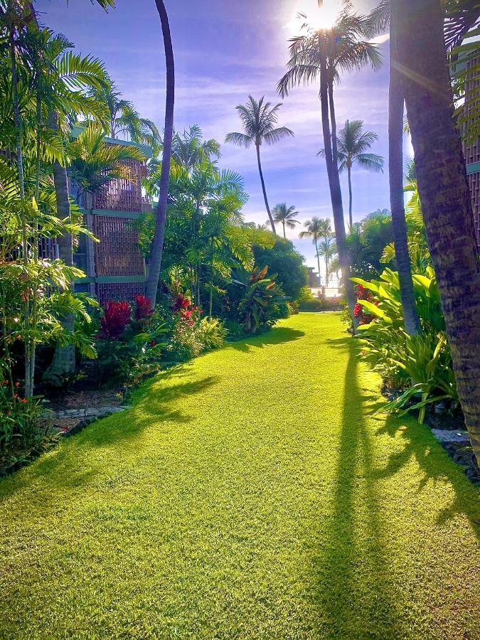 Enjoy The Sunset At Ocean Front 1Br Apartment - Pool On Site! Kailua-Kona Exterior photo