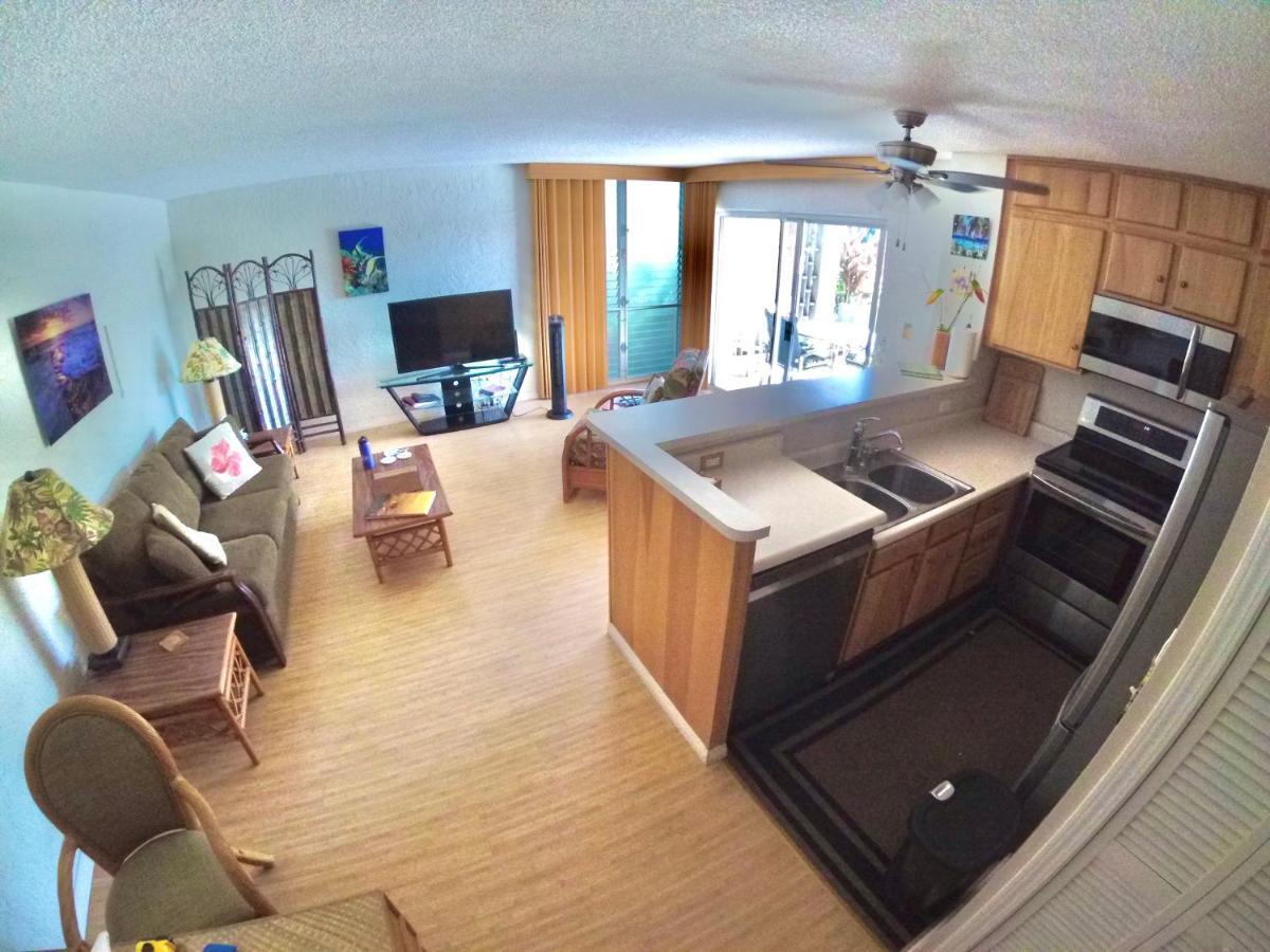 Enjoy The Sunset At Ocean Front 1Br Apartment - Pool On Site! Kailua-Kona Exterior photo