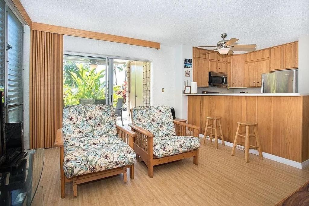 Enjoy The Sunset At Ocean Front 1Br Apartment - Pool On Site! Kailua-Kona Exterior photo