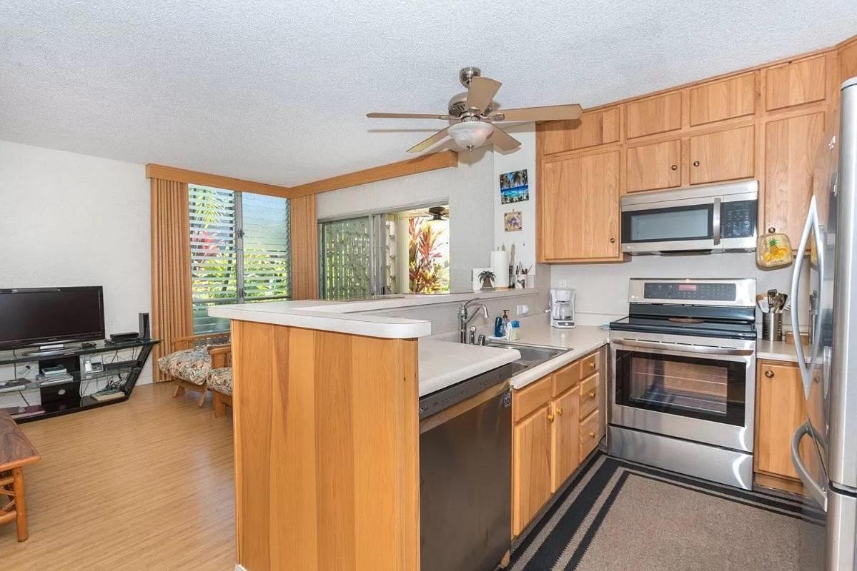 Enjoy The Sunset At Ocean Front 1Br Apartment - Pool On Site! Kailua-Kona Exterior photo
