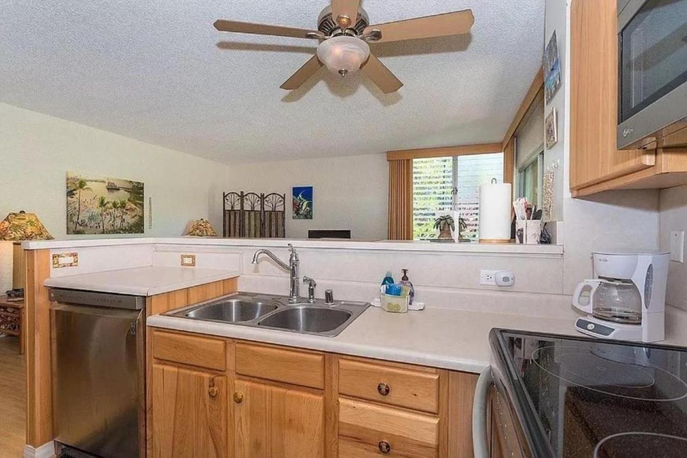 Enjoy The Sunset At Ocean Front 1Br Apartment - Pool On Site! Kailua-Kona Exterior photo