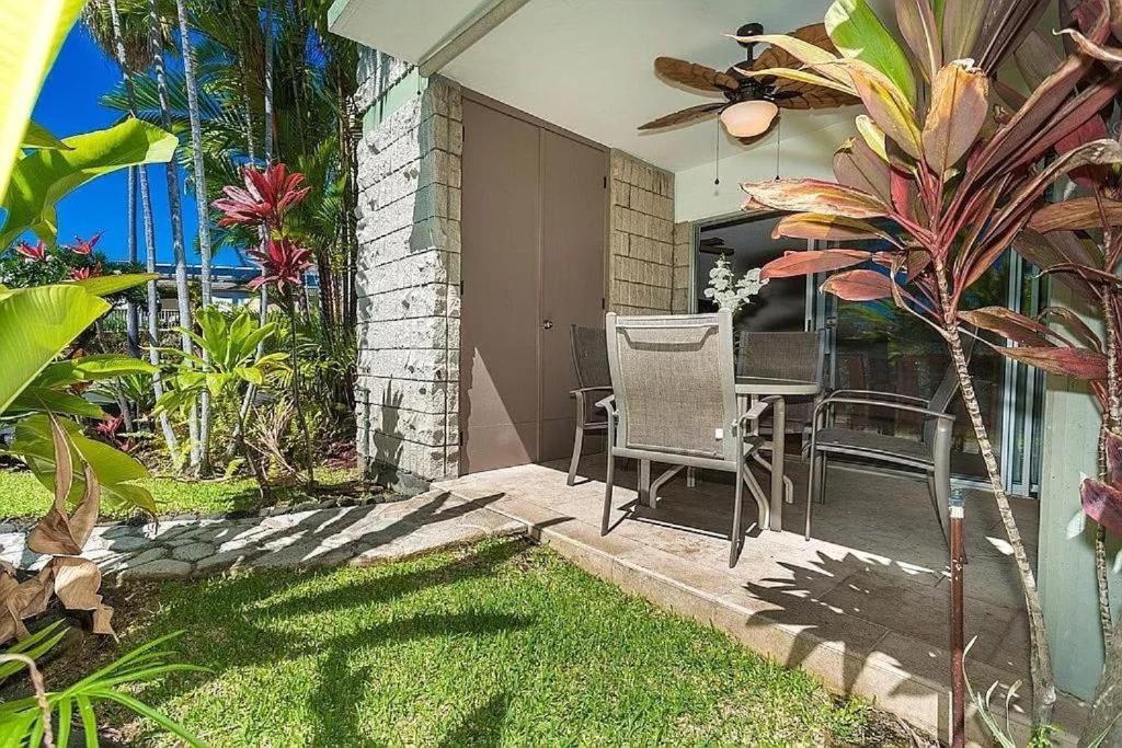 Enjoy The Sunset At Ocean Front 1Br Apartment - Pool On Site! Kailua-Kona Exterior photo