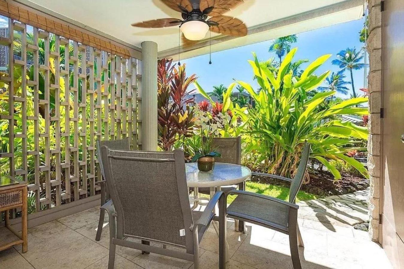 Enjoy The Sunset At Ocean Front 1Br Apartment - Pool On Site! Kailua-Kona Exterior photo